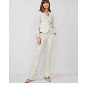 NWT Ann Taylor The Petite Trouser In
Stretch Cotton, Tahini Size 6P